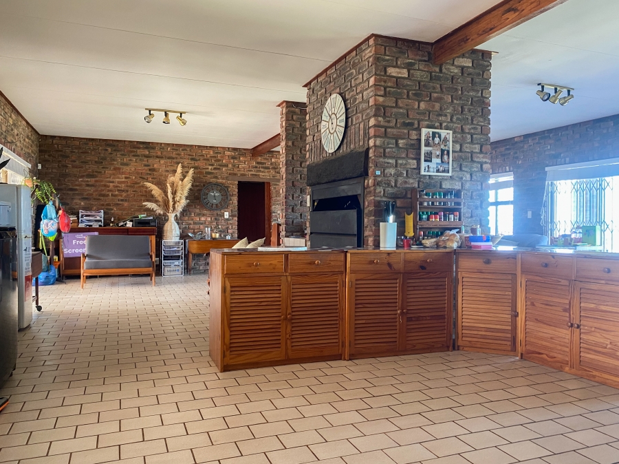 5 Bedroom Property for Sale in Dana Bay Western Cape